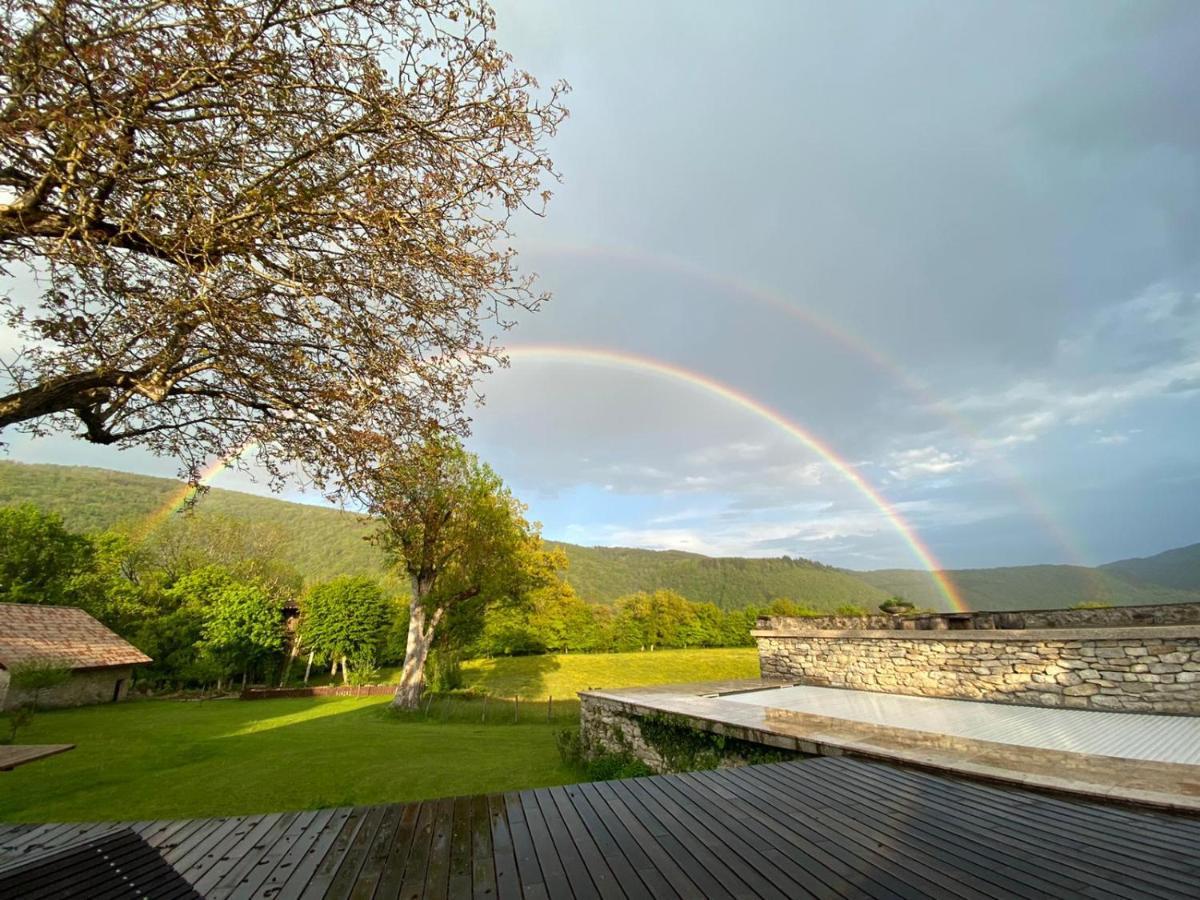 Les Granges De L'Eblouaz Bed and Breakfast Saint-Rambert-en-Bugey Exteriör bild