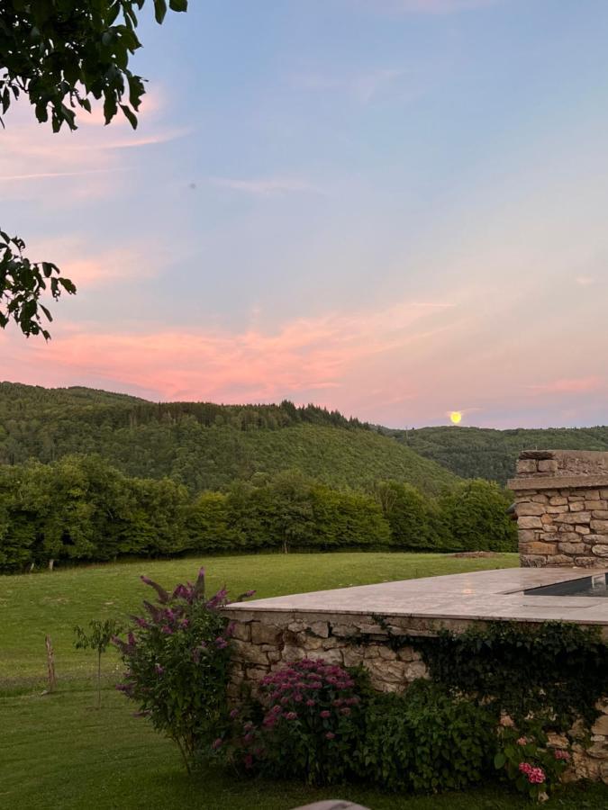 Les Granges De L'Eblouaz Bed and Breakfast Saint-Rambert-en-Bugey Exteriör bild